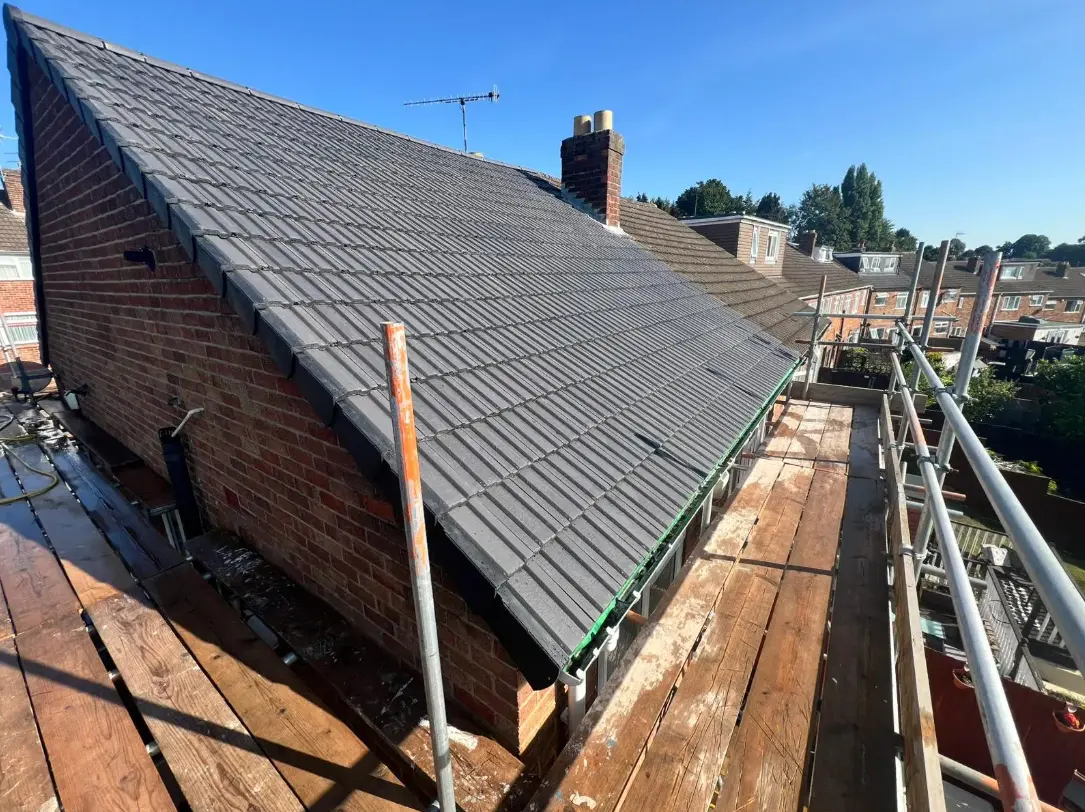 Completed roofing project 4 in Manchester